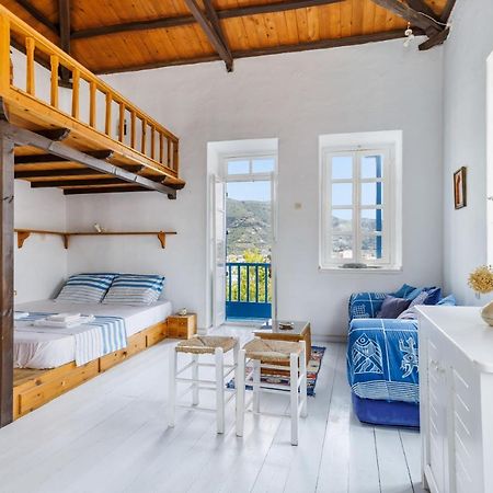 Villa The Lemon Tree House à Skopelos Extérieur photo