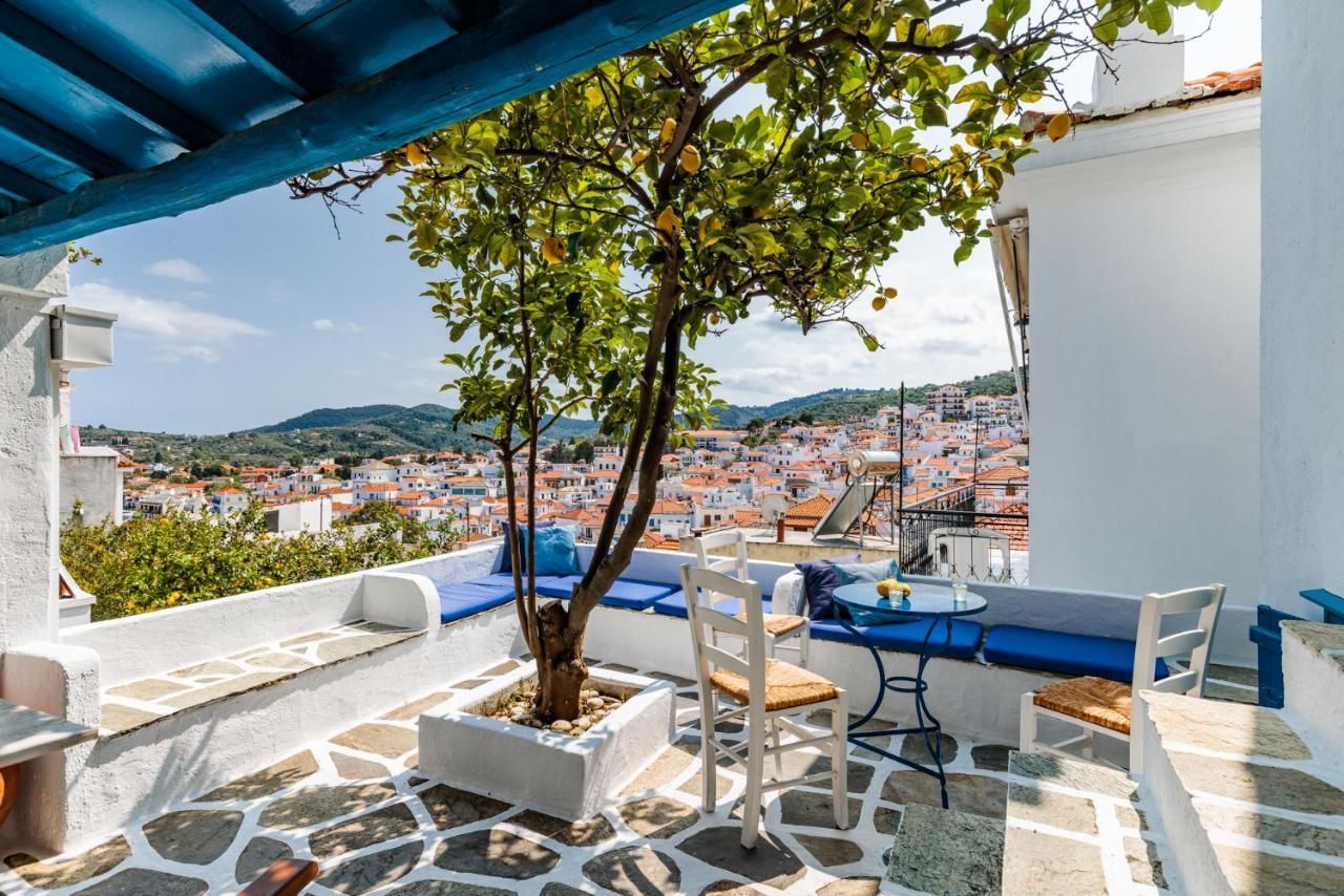 Villa The Lemon Tree House à Skopelos Extérieur photo