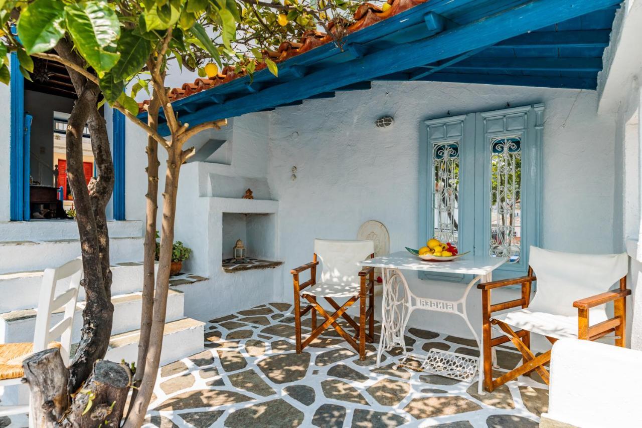 Villa The Lemon Tree House à Skopelos Extérieur photo
