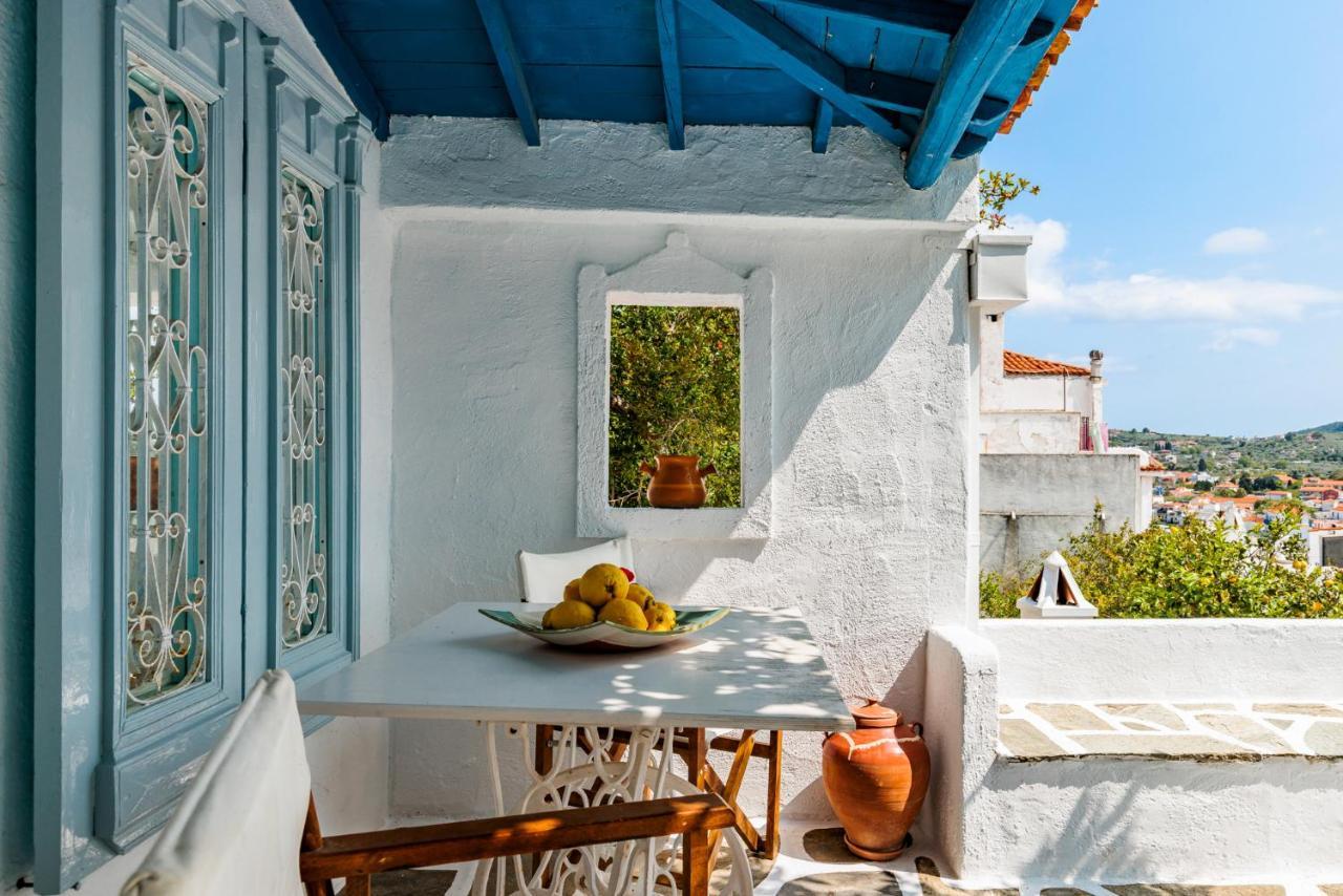 Villa The Lemon Tree House à Skopelos Extérieur photo